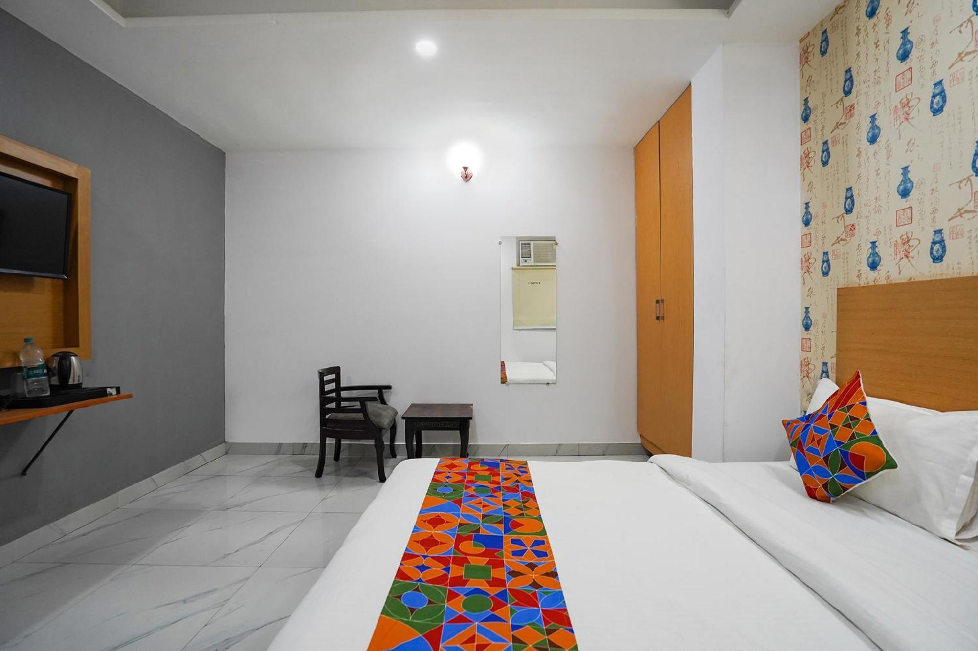 Fabhotel Prime Culture Noida Ngoại thất bức ảnh