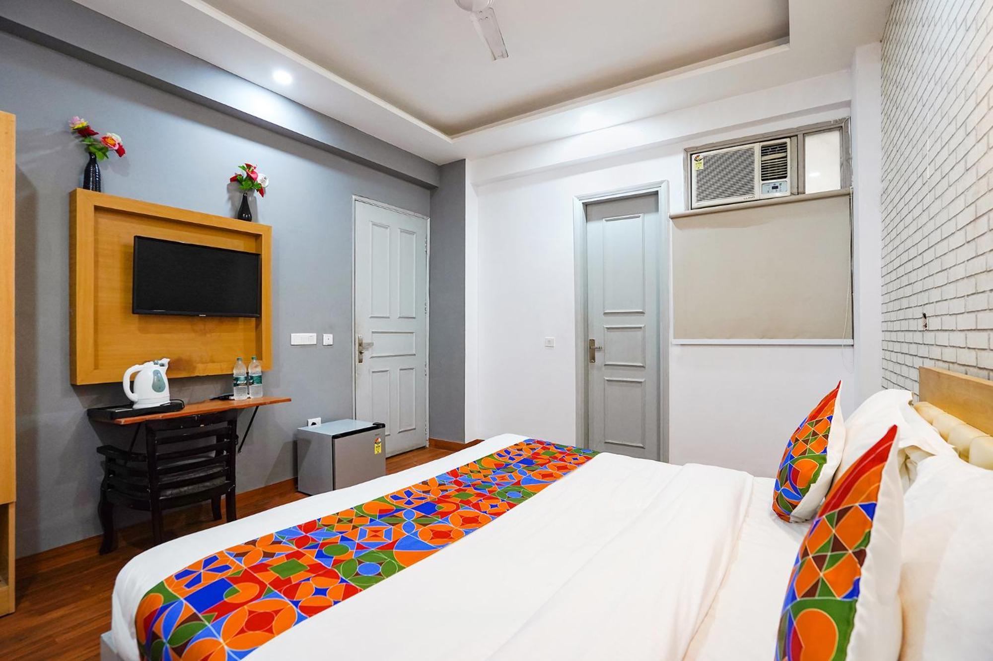 Fabhotel Prime Culture Noida Ngoại thất bức ảnh